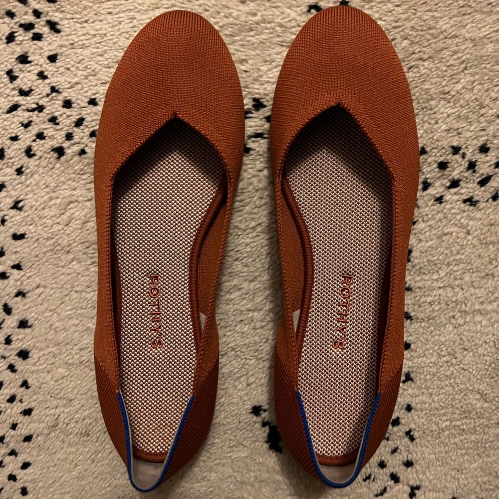 Rothy’s Orange Flats 40.5 size 10.5